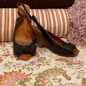 Naya Black Bow Slingback Wedge Sandal